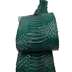 Pelle di Serpente d'Acqua per Materiali di Abbigliamento, Vera Pelle di Serpente d'Acqua, Materiale in Pelle Genuina - Product Image 1