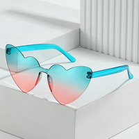 Lunettes de soleil coeur mode pour dame fille fête lunettes de soleil forme plastique femmes lunettes de soleil