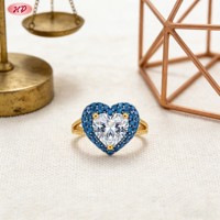 Bague Cœur en Laiton Plaqué Or 18K Hengdian avec Zircon et Saphir Bleu – Bague Tendance pour Femme au Quotidien