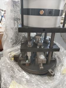 Punzonatrice pneumatica con finestra in alluminio profilo punzonatura macchina a basso costo - Product Image 3