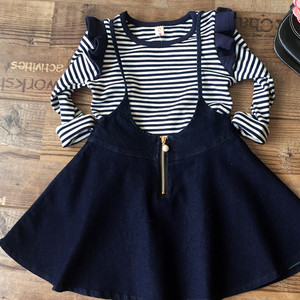 Vestido de tirantes de mezclilla a rayas para bebé niña, estilo primavera, barato, elegante, con camiseta larga, venta al por mayor en tienda online de Dubái - Product Image 2