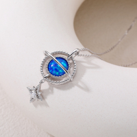 Nouvel Arrivage Collier Planète Opale Bleue de Laboratoire, Pendentif Étoile Orbitale Céleste, Chaîne Réglable, Bijou Unisexe, Cadeau, Platine