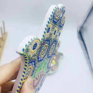 Vente en gros de grand dessous de plat en céramique en forme de main de Fatima - Product Image 2