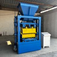 Machine à fabriquer des briques non brûlées de type 4-26 pour engins lourds, moules personnalisables, machine à former des blocs de ciment
