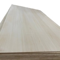 Vente en gros de panneaux de bois de paulownia de conception moderne de haute qualité Bois clair Usine directe Shandong Chine pour le bricolage Travail du bois