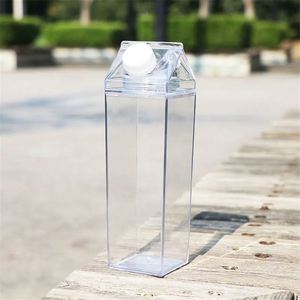 Bouteille d'eau en plastique transparente carrée colorée de 500 ml/1000 ml, réutilisable et minimaliste, pour lait, jus, ou eau, idéale pour les fêtes - Product Image 6