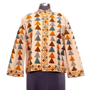 Chaqueta Cotrise para Todos los Festivales, Bordada a Mano, Estilo Vintage, Informal, Transpirable, Ecológica, Rellena de Algodón, con Patrón Floral, para la Playa - Product Image 1