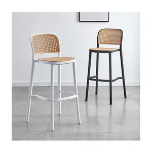 İskandinav ev mobilya fabrika toptan için istiflenebilir Pp Bar sandalyesi dışkı plastik sandalye mutfak