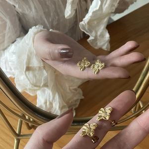 Pendientes de Flor Tropical Irregulares con Tachuelas Metálicas Estilo Medieval Vintage, Acero Inoxidable, Chapado en Oro de 18K, Joyería Impermeable para Chicas - Product Image 5