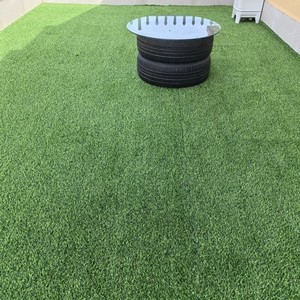 Tapis décoratif vert réaliste, gazon artificiel d'extérieur, pelouse synthétique haute densité, pelouse synthétique décorative - Product Image 2
