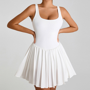 Ensemble de jupe de sport pour femmes, tenue de tennis classique et élégante, de haute qualité, légère, respirante et à séchage rapide - Product Image 2