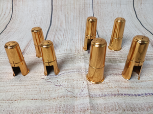 Boquilla de saxofón con cabezal dorado, boquillas de metal para saxofón alto y tenor, personalización OEM de fábrica, tapas para boquillas. - Product Image 5