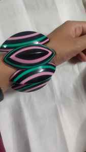 สร้อยข้อมือผู้หญิงสไตล์วินเทจทำมือเครื่องประดับแฟชั่นทำจากเรซินเกรดชั้นนำพร้อมของขวัญจากไข่มุกเพชรอินเดีย - Product Image 2