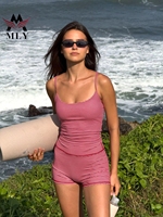 Fabrikpreis Pilates Activewear Set Maßgeschneiderter Ärmelloser Sport-BH Hochtaillierte Workout-Shorts Damen 2-Teiliges Yoga-Set