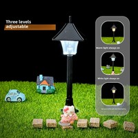 Cartoon Miniatur-Straßenlaterne Figuren Zweifarbig Glänzend Modern Minimalistisch Nachtlicht Eingebaute Batterie Mini Plastik Bestseller