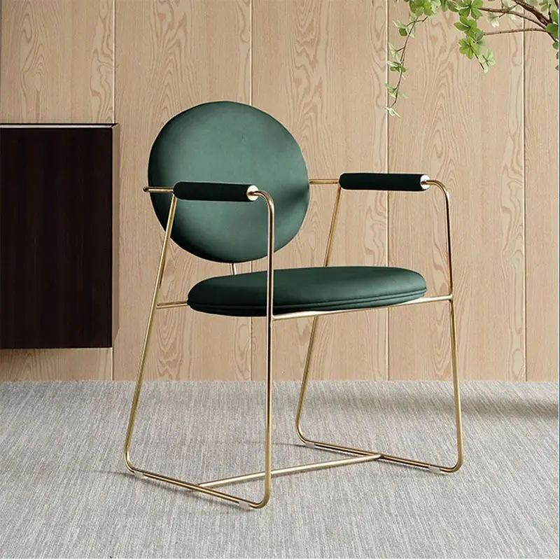 Cadeira de jantar moderna em aço inoxidável ajustável para hotel ou restaurante, assento de metal com design barato