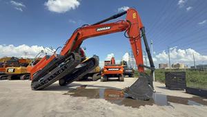 Excavatrice sur chenilles d'occasion Doosan DX340LC-9C, pelle hydraulique avec godet - Product Image 6