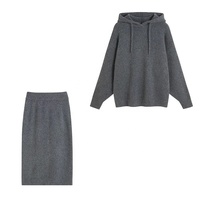Ensemble deux pièces pour femme, mode décontractée, automne et hiver, nouveau pull en tricot à capuche ample, jupe