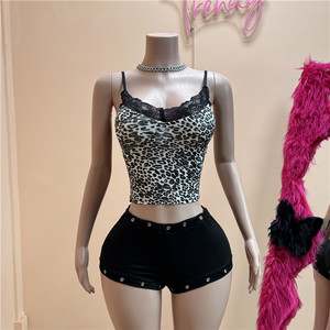 Jiubaju Top da donna con scollo a V e stampa leopardata con finiture in pizzo e pantaloncini <span class=keywords><strong>mini</strong></span> <span class=keywords><strong>sexy</strong></span> in set da 2 pezzi - Product Image 5