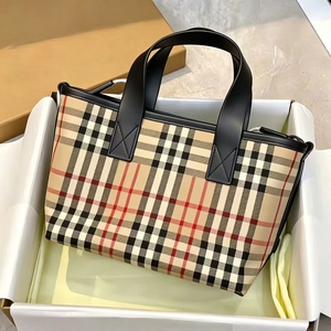 Bolsos tote de gran capacidad para mujer, bolsos cruzados de lujo a cuadros de diseñador, bolsos de hombro de moda, bolso de mano elegante y nuevo. - Product Image 1