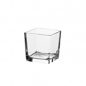 Vase en verre transparent élégant et moderne 12x12x12, design minimaliste polyvalent pour la décoration de la maison ou les événements - Product Image 1