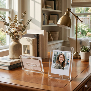 Cornice Magnetica Personalizzata in Acrilico Trasparente per <span class=keywords><strong>Foto</strong></span> da <span class=keywords><strong>3</strong></span> Pollici, Supporto per <span class=keywords><strong>Foto</strong></span> Instax Mini Polaroid, Espositore da Tavolo per Fotocard - Product Image 2
