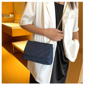 2023新款绣花<span class=keywords><strong>v</strong></span>格韩版牛仔布蓝色时尚单肩包复古时尚斜挎包 - Product Image 5