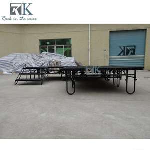 Scène pliante en acier RK 800 kg/m, 4x8 pieds, hauteur réglable avec roues, tapis noir pour événements hôteliers - Product Image 5