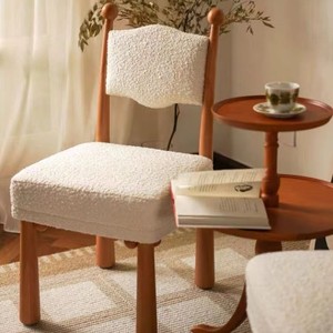 Silla de comedor nórdica Little Prince de madera maciza, asiento tapizado en nogal blanco, diseño minimalista moderno para uso doméstico - Product Image 1