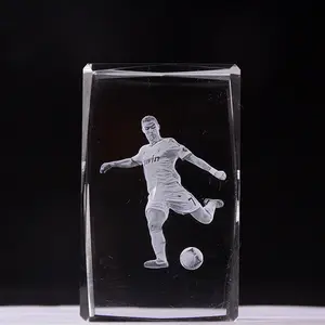 Vente en gros de cubes de cristal pour réunion annuelle d'entreprise de gravure créative cristal transparent 3d gravure laser cube de cristal