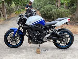 Yamaha <span class=keywords><strong>FZ1</strong></span> 1000cc Quattro Cilindri in Linea Raffreddati ad Acqua ABS Moto Naked da Strada Bianca Blu Sportiva ad Alte Prestazioni Vendita all'Ingrosso - Product Image 2
