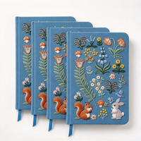 Carnet à couverture rigide personnalisé avec broderie de lapin de la forêt et motif floral, marque-page en ruban, cadeau pour l'écriture