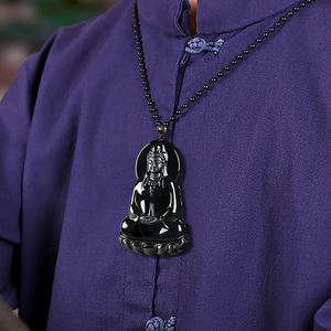 Collier pendentif en jade émeraude naturel, statue de Bouddha Guanyin, vase simple en jade, pendentif vert émeraude - Product Image 5