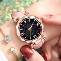 Montres à quartz sportives pour femmes, vente chaude 2025, bracelet numérique de luxe, mode, vente en gros, montres pour filles et femmes