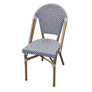 Chaise de bistrot française d'extérieur en <span class=keywords><strong>aluminium</strong></span> et bambou tissé à la main avec finition imprimée pour <span class=keywords><strong>cuisine</strong></span>, véranda, jardin - Product Image 3