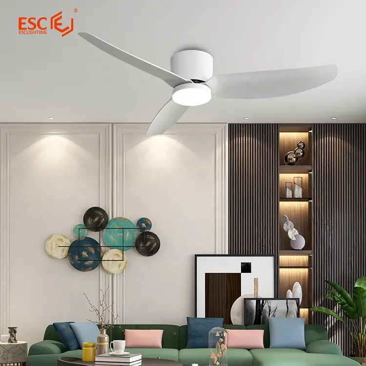 Ventilateur de plafond à contrôle intelligent à 5 vitesses rpm, montage encastré, ventilateur de plafond moderne blanc du milieu du siècle avec lumière pour la maison