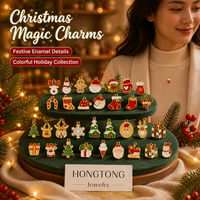 Hongtong Vintage Gold Plated Stainless Steel Christmas Santa Claus Red Hat Cute High Quality Delicate Wholesale Charms Pendants