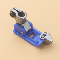 Nouveau ! Pied presseur en plastique 5,6 mm pour machine à coudre à point de recouvrement (point plat) Pièces détachées Accessoires Convient à Pegasus W500 Siruba F007 Yamato