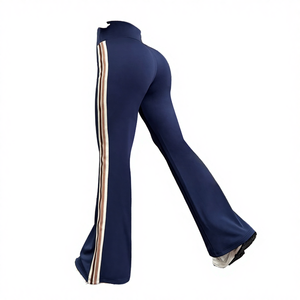 Pantalon de yoga évasé à taille haute, à rayures, avec surpiqûres contrastées, très élastique, tendance 2026, logo personnalisé, leggings qui rehaussent les fesses - Product Image 4