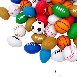 Pelota de Fútbol Mini Personalizada Antiestrés - Pelota Deportiva de Espuma para Carnaval Escolar, Regalos para Bolsas de Fiesta, Relleno de Navidad - Product Image 2