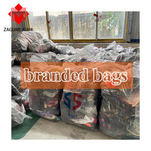 กระเป๋าแบรนด์เนมมือสอง จัดส่งฟรี กระเป๋าใช้แล้วแบบมัดรวม 50 กิโลกรัม กระเป๋าแบรนด์เนมแท้ มือสอง - Product Image 3