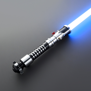 Sable de luz inspirado en <span class=keywords><strong>Kenobi</strong></span> de Nexusaber, empuñadura metálica, LED recargable, hoja Neopixel con flash, bloqueo FOC, resistente para duelos, control por aplicación. - Product Image 3