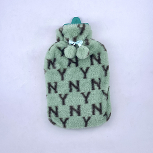 Nueva funda de bolsa de agua caliente de goma de felpa de una sola cara, que proporciona calidez en invierno y comodidad con tela de felpa suave. - Product Image 3