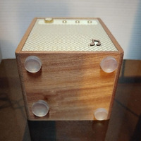 Support de plectres de guitare en bois style ampli avec rangement pour stylos, organisateur de bureau pour guitaristes, pour le rangement des plectres et des stylos, accessoires de guitare