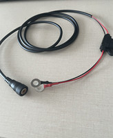 Assemblage de câble d'alimentation audio personnalisé 2m RCA femelle 12*6.4mm pour voitures 3A bloc de fusibles gaine en PVC câbles audio vidéo en cuivre nu
