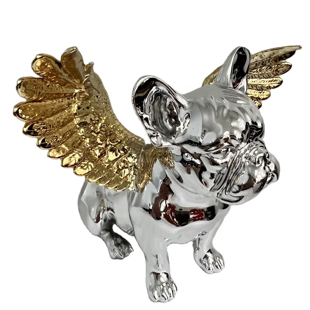Statuetta di cane in resina colorata cromata all'ingrosso statue di cani in resina con ali d'angelo per la decorazione domestica