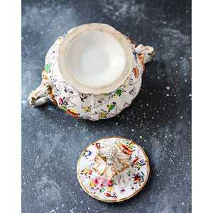 Bol à sucre géométrique de style géométrique du début du XIXe siècle, en porcelaine anglaise, avec poignées rococo, grand bol rectangulaire pour la vaisselle, emballé dans un carton - Product Image 1