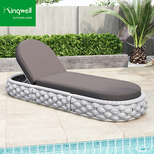 Lettino Prendisole Portatile Kingwell in Alluminio per Esterni con Cuscino in Schiuma ad Asciugatura Rapida e Ombrellone per Bordo Piscina, Spiaggia e Villa - Product Image 3