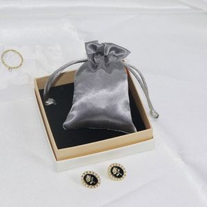 Bolsa de Embalaje Pequeña con Logotipo Personalizado para Pelucas, Bolsas de Regalo de Lujo, Bolsa de Satén con Cordón para Joyería - Product Image 4