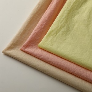Tela de Tafetán de Nailon Crepé 260T <span class=keywords><strong>Impermeable</strong></span> 100% <span class=keywords><strong>Poliamida</strong></span> para Impermeables, Bolsos y Ropa, Suministro de Fábrica - Product Image 6